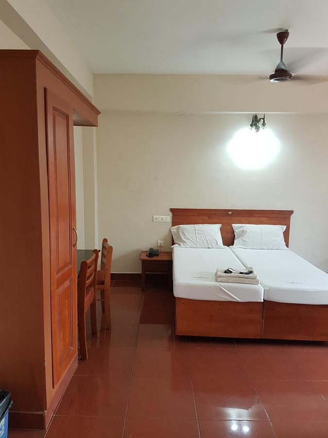 Shalimar Metro Hotel Kochi Kültér fotó